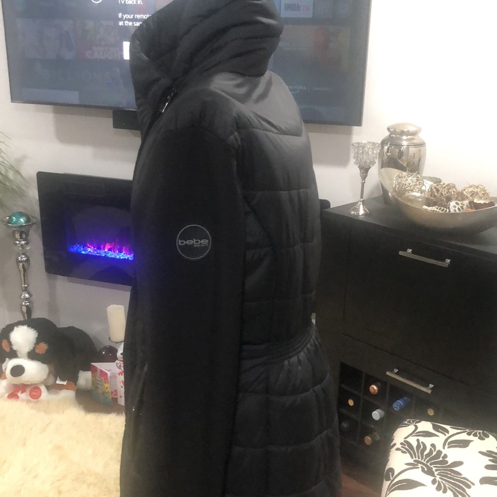 Bebe coat. - Picture 3 of 5